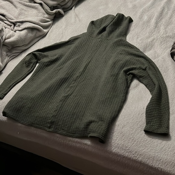 American Eagle, Size Small, Hooded Cardigan, Waffle, Green, Worn 1 time - Picture 3 of 3